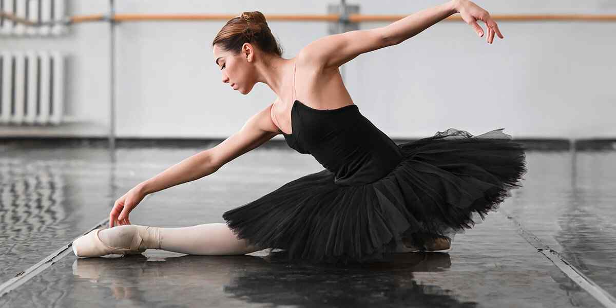 https://shreeganeshpackers.co.in/wp-content/uploads/2019/04/inner_dance_09.jpg